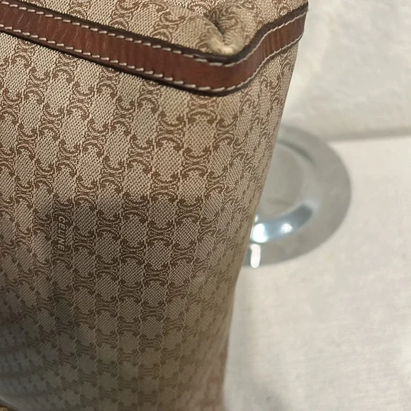 Vintage Celine Macadam zip Clutch - Picture 5 of 16